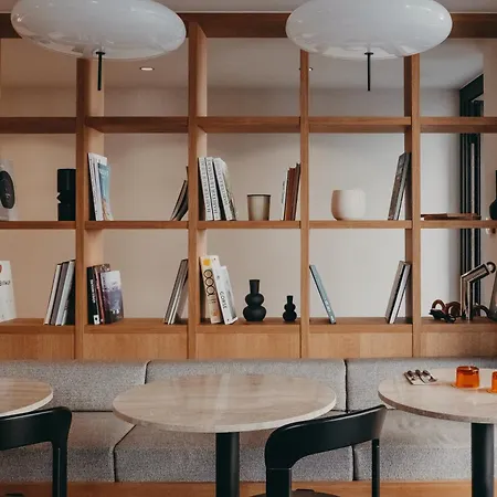 Moderne 4* Порто-Веккіо