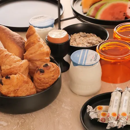 Готель Moderne