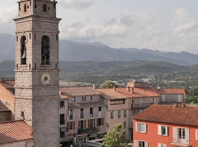 Готель Moderne 4*