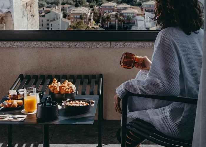 Moderne Готель Порто-Веккіо