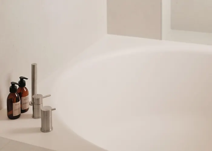 Moderne Готель